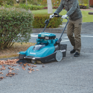 Makita VS001G cordless sweeper - autumn maintenance 